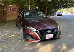 نیسان ئەلتیما